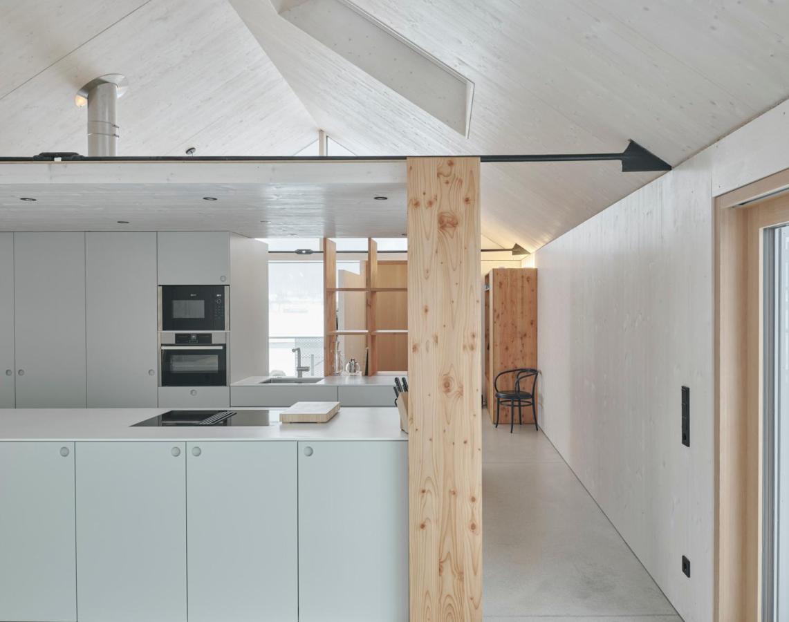 Urban Alpine Penthouse With Lake View Maurach  Buitenkant foto
