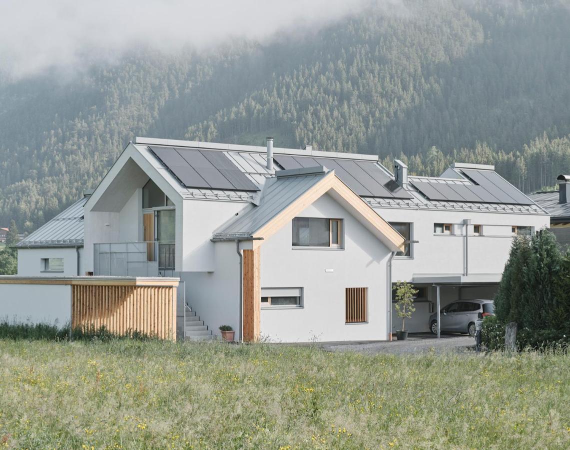 Urban Alpine Penthouse With Lake View Maurach  Buitenkant foto