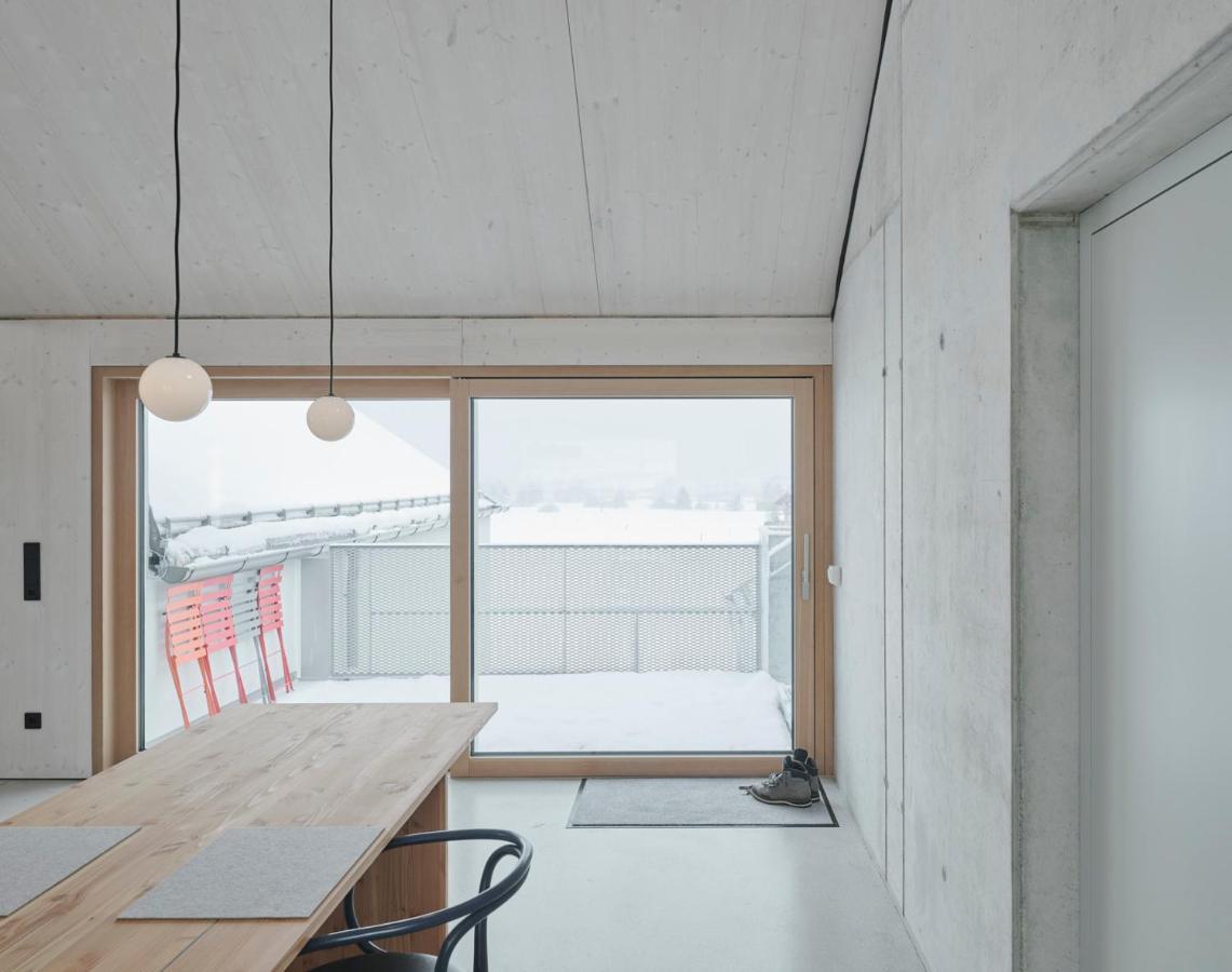 Urban Alpine Penthouse With Lake View Maurach  Buitenkant foto