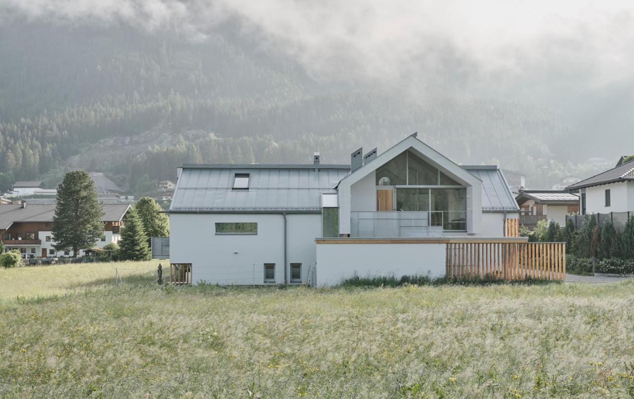 Urban Alpine Penthouse With Lake View Maurach  Buitenkant foto
