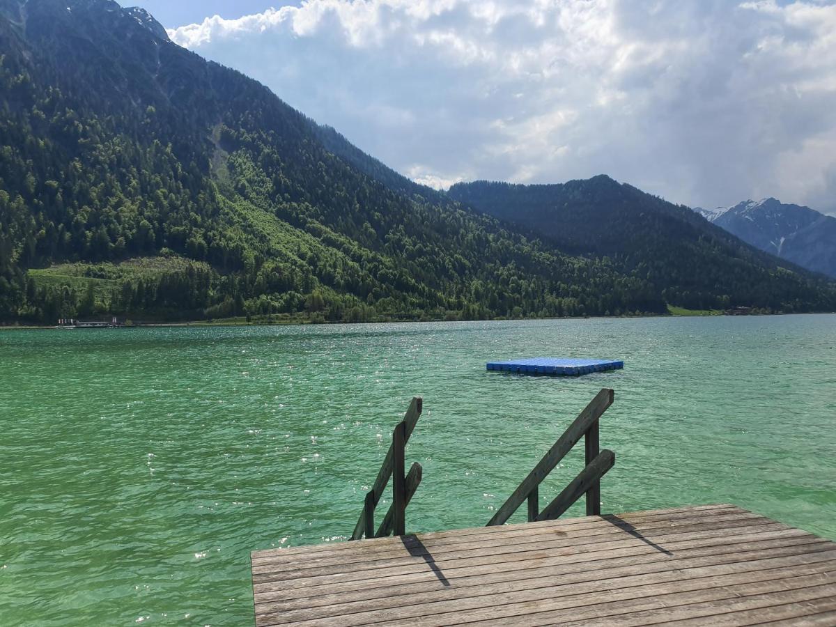 Urban Alpine Penthouse With Lake View Maurach  Buitenkant foto