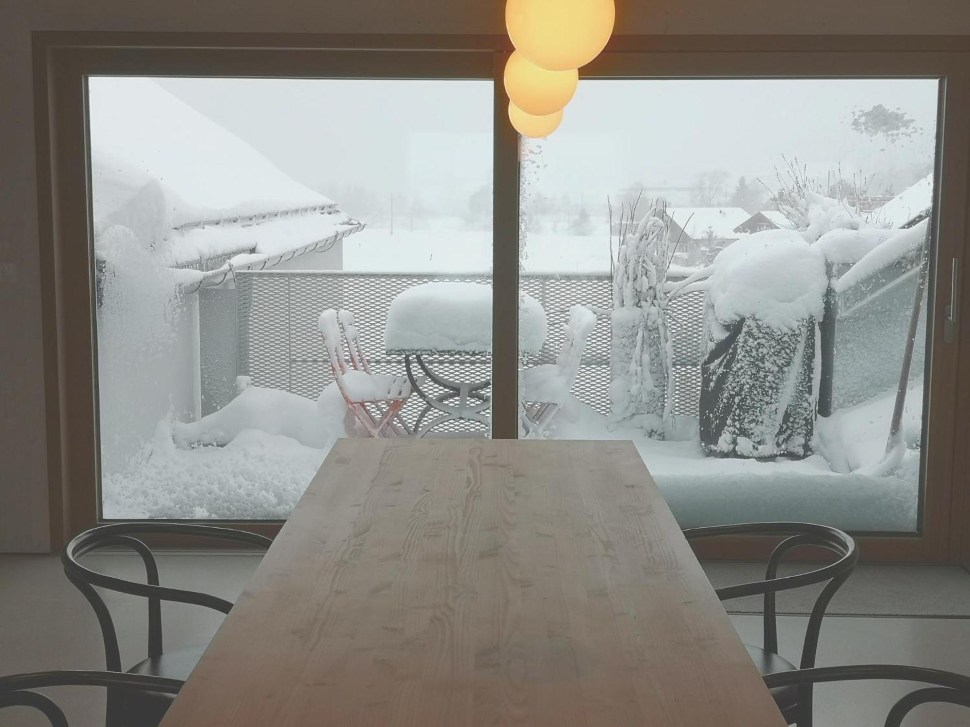 Urban Alpine Penthouse With Lake View Maurach  Buitenkant foto